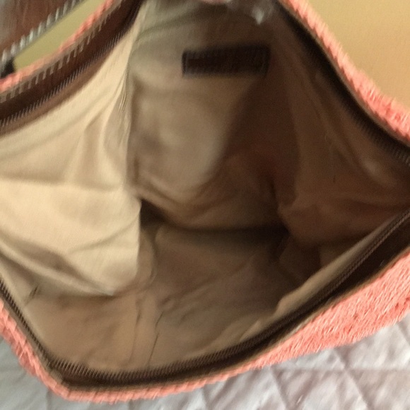 Spring hand bag very good shape - Picture 3 of 4